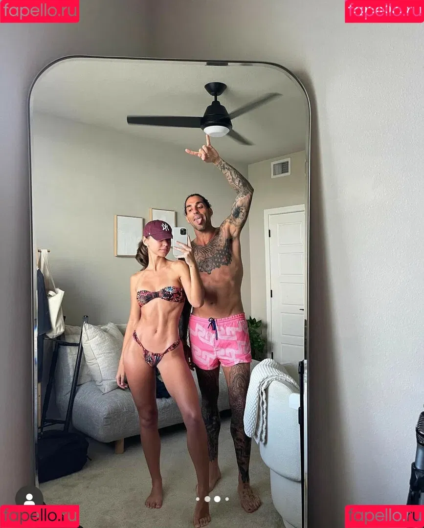 Brit Manuela / britmanuela Onlyfans Photo Gallery 