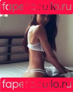 Brit Manuela / britmanuela Onlyfans Photo Gallery 