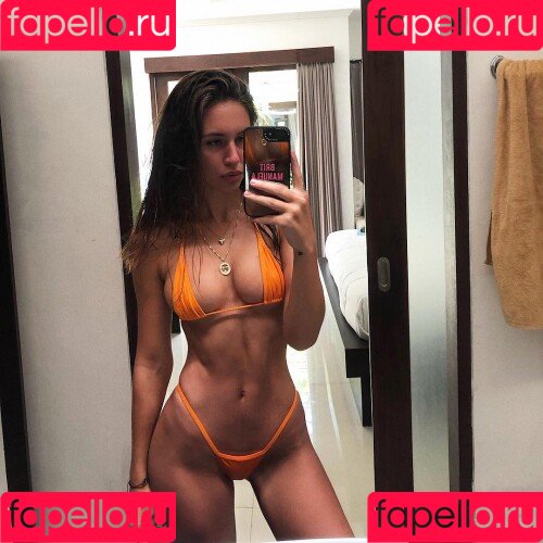 Brit Manuela / britmanuela Onlyfans Photo Gallery 