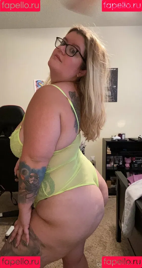 elloratorchia / ellorora Onlyfans Photo Gallery 