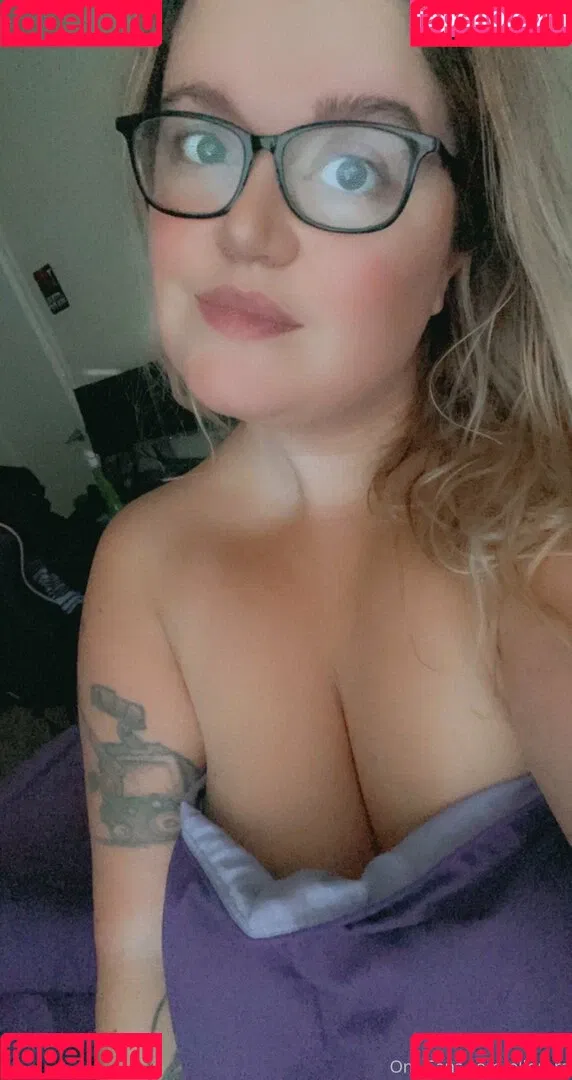 elloratorchia / ellorora Onlyfans Photo Gallery 