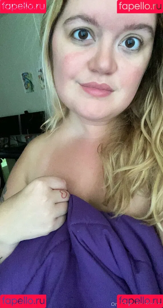 elloratorchia / ellorora Onlyfans Photo Gallery 