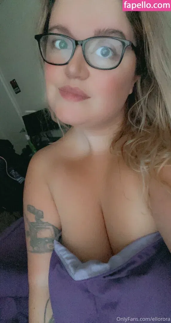 elloratorchia / ellorora Onlyfans Photo Gallery 