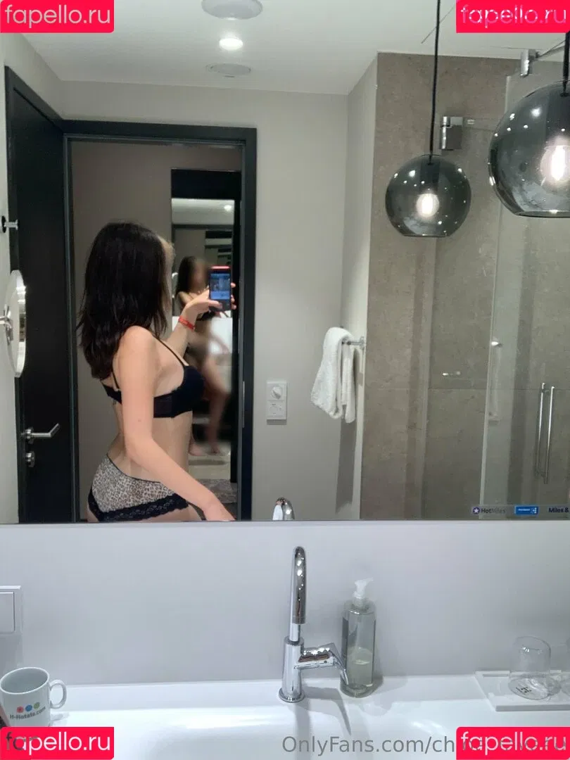 chloe_fayeee / chloee9966 Onlyfans Photo Gallery 
