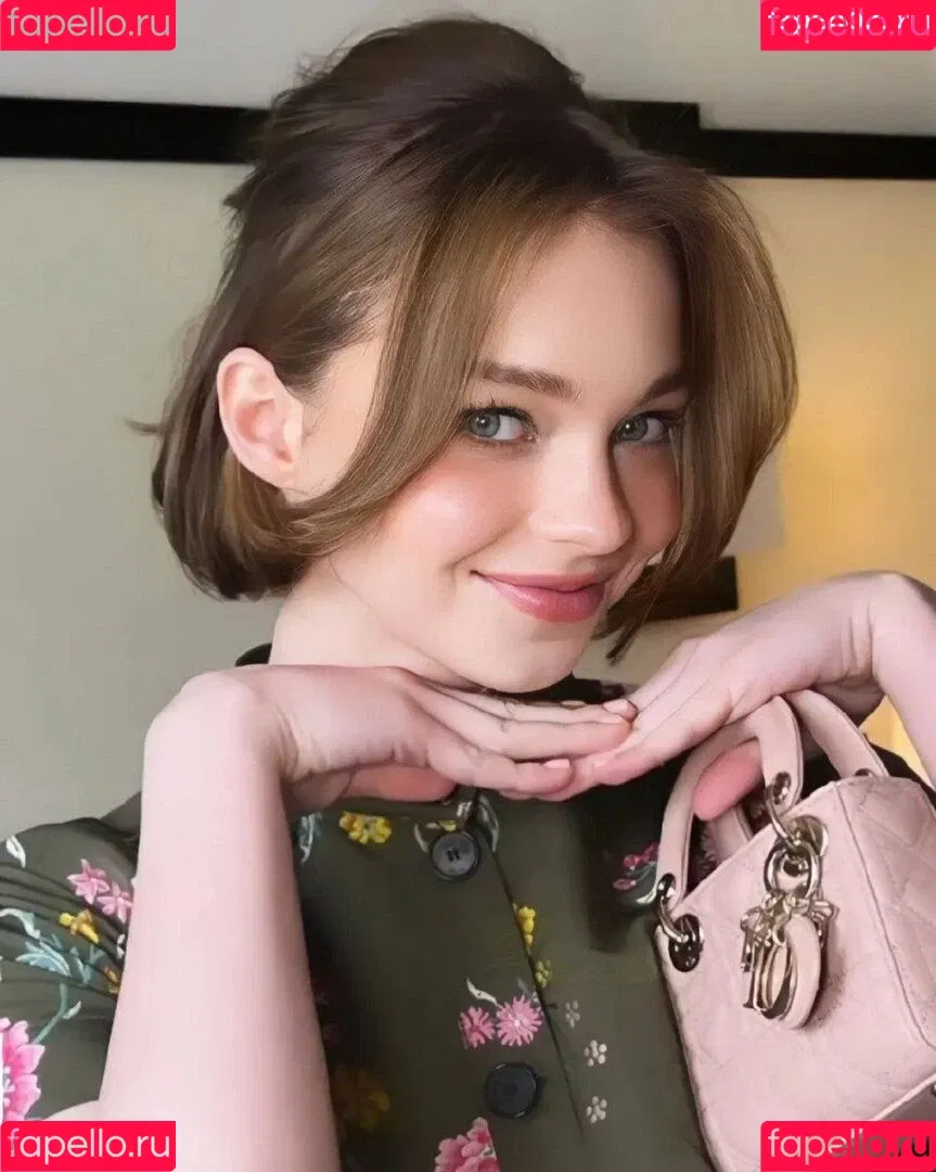 Emma Myers / ememyers / emma_myers Onlyfans Photo Gallery 