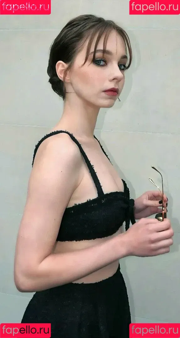 Emma Myers / ememyers / emma_myers Onlyfans Photo Gallery 