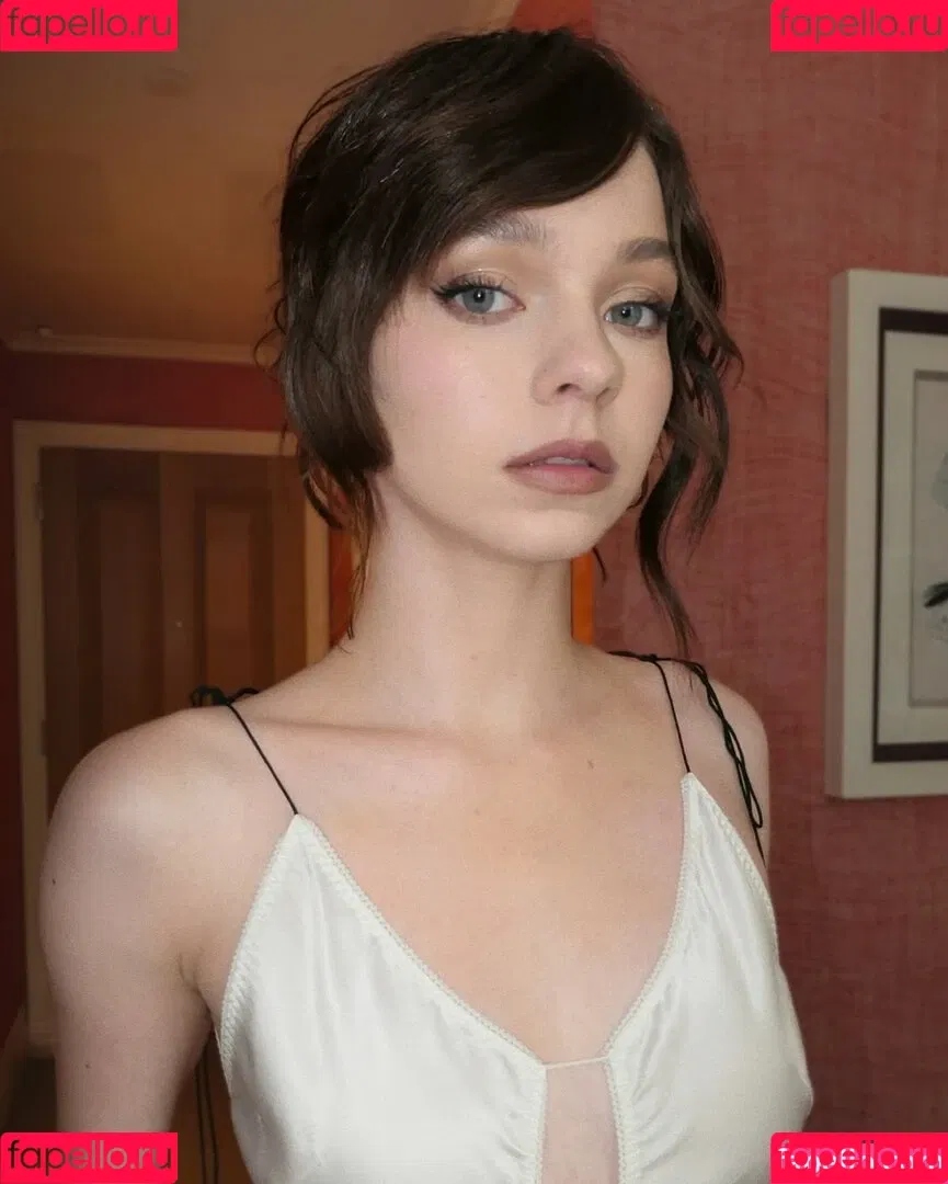 Emma Myers / ememyers / emma_myers Onlyfans Photo Gallery 