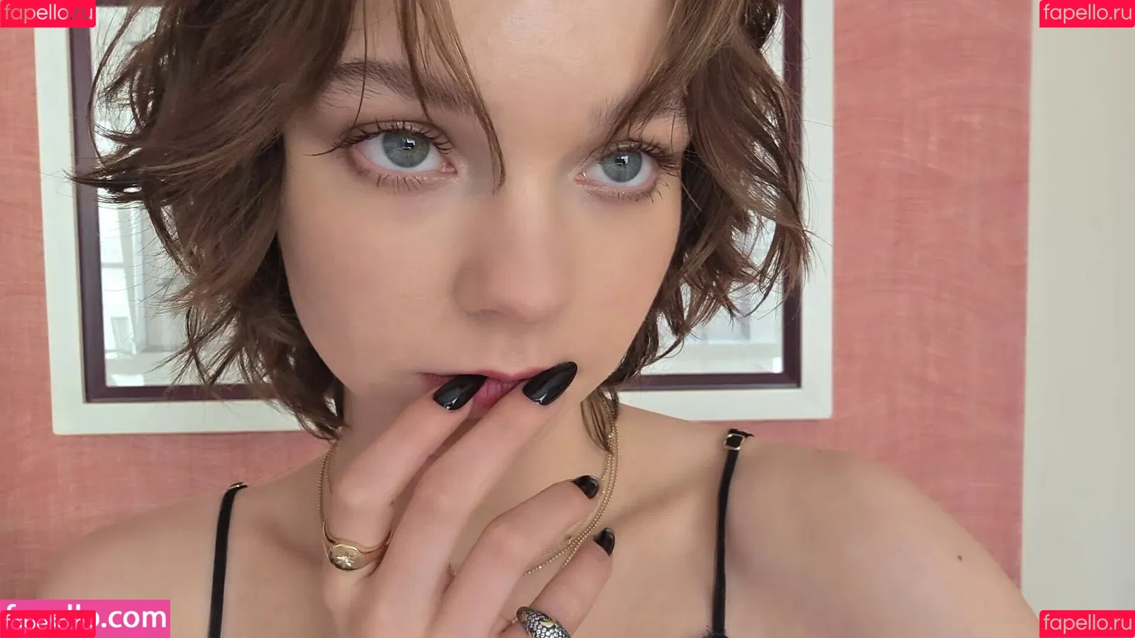 Emma Myers / ememyers / emma_myers Onlyfans Photo Gallery 