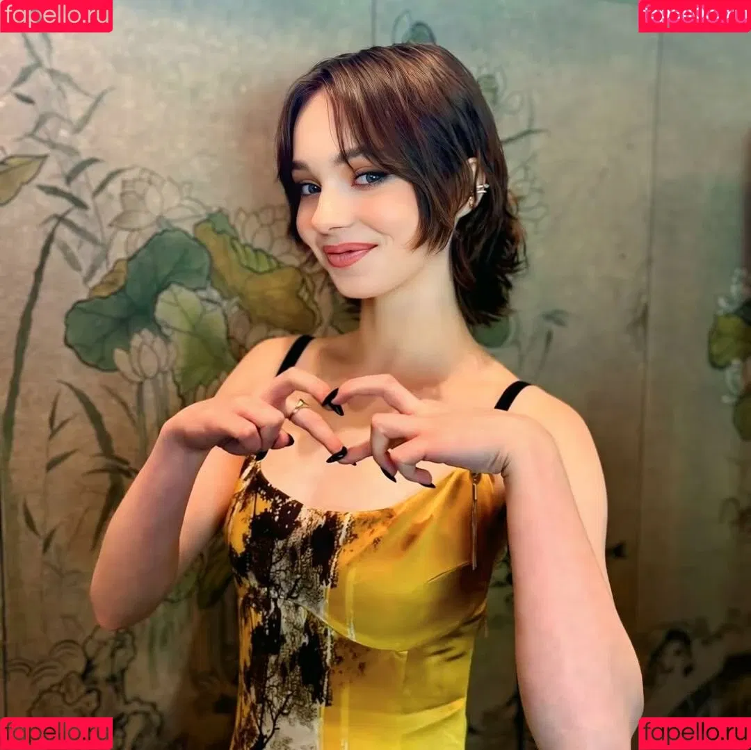 Emma Myers / ememyers / emma_myers Onlyfans Photo Gallery 