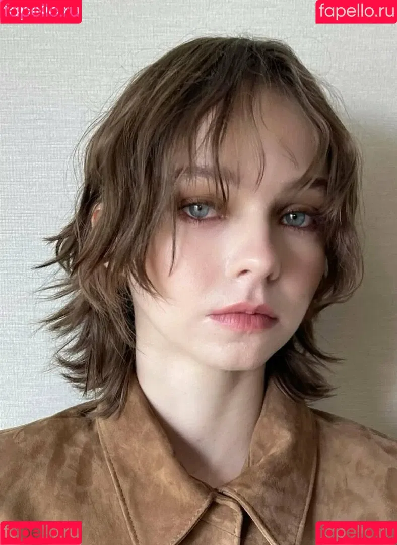 Emma Myers / ememyers / emma_myers Onlyfans Photo Gallery 