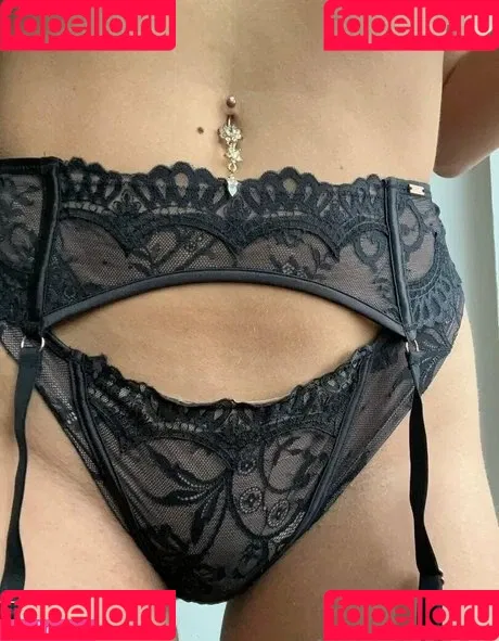 missoverdrip / missoverdrip_ / 𝕸𝖎𝖘𝖘 𝕺𝖛𝖊𝖗𝖉𝖗𝖎𝖕 Onlyfans Photo Gallery 