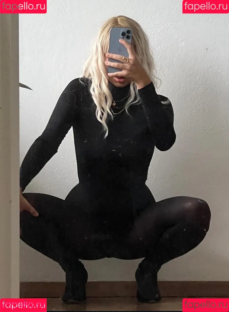 missoverdrip / missoverdrip_ / 𝕸𝖎𝖘𝖘 𝕺𝖛𝖊𝖗𝖉𝖗𝖎𝖕 Onlyfans Photo Gallery 