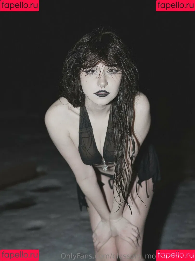 blossom_moonlight / blossom_moonlightfree Onlyfans Photo Gallery 
