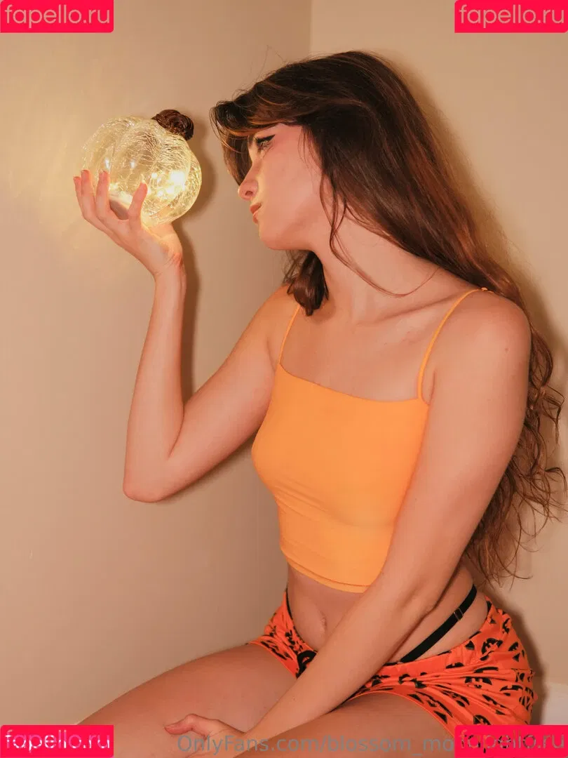 blossom_moonlight / blossom_moonlightfree Onlyfans Photo Gallery 