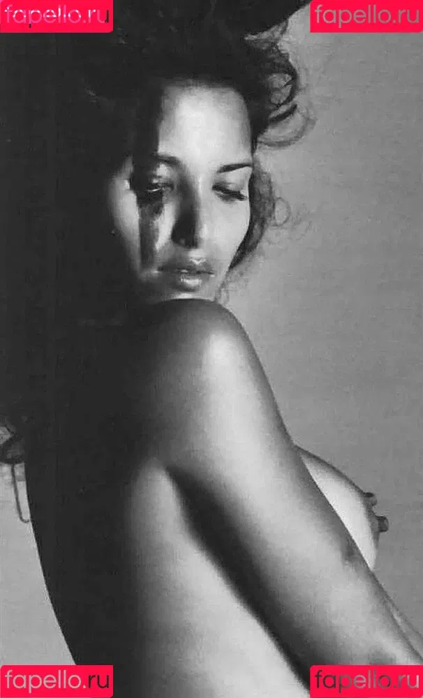 Padma Lakshmi / PadmaLakshmi Onlyfans Photo Gallery 