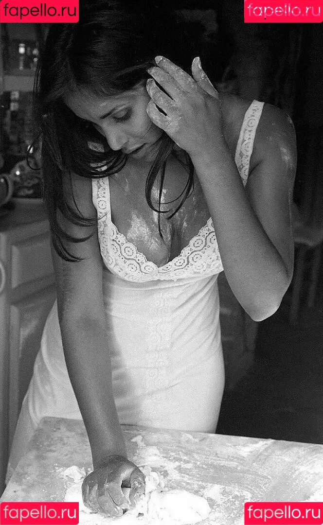Padma Lakshmi / PadmaLakshmi Onlyfans Photo Gallery 