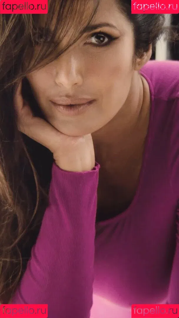 Padma Lakshmi / PadmaLakshmi Onlyfans Photo Gallery 