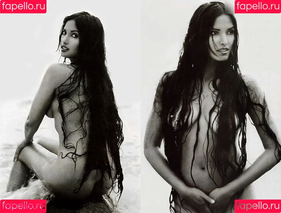 Padma Lakshmi / PadmaLakshmi Onlyfans Photo Gallery 