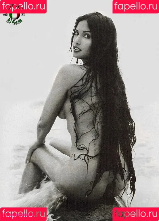 Padma Lakshmi / PadmaLakshmi Onlyfans Photo Gallery 