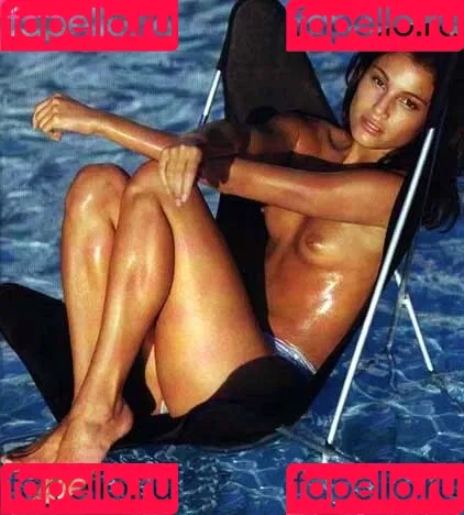 Padma Lakshmi / PadmaLakshmi Onlyfans Photo Gallery 