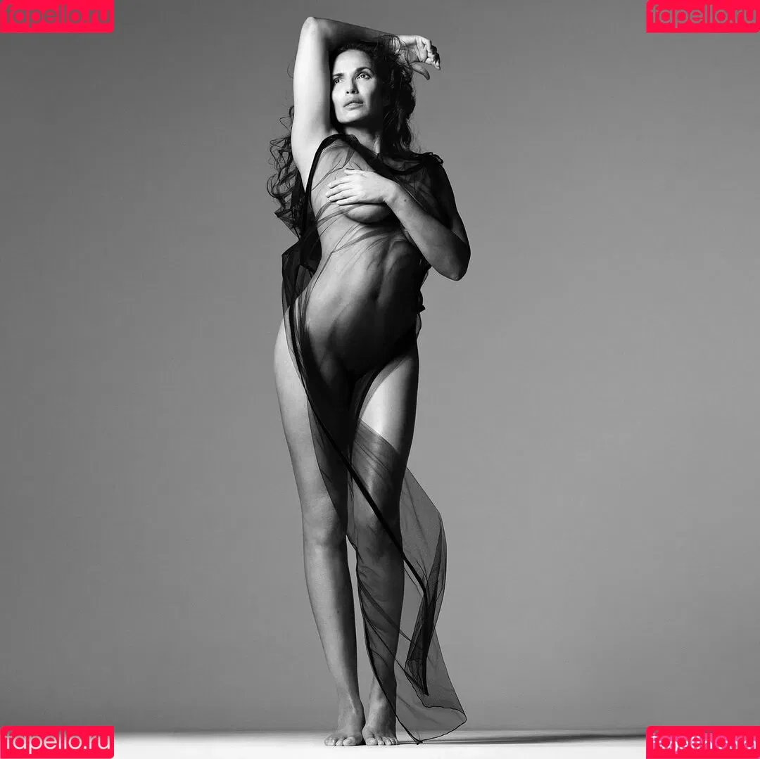 Padma Lakshmi / PadmaLakshmi Onlyfans Photo Gallery 