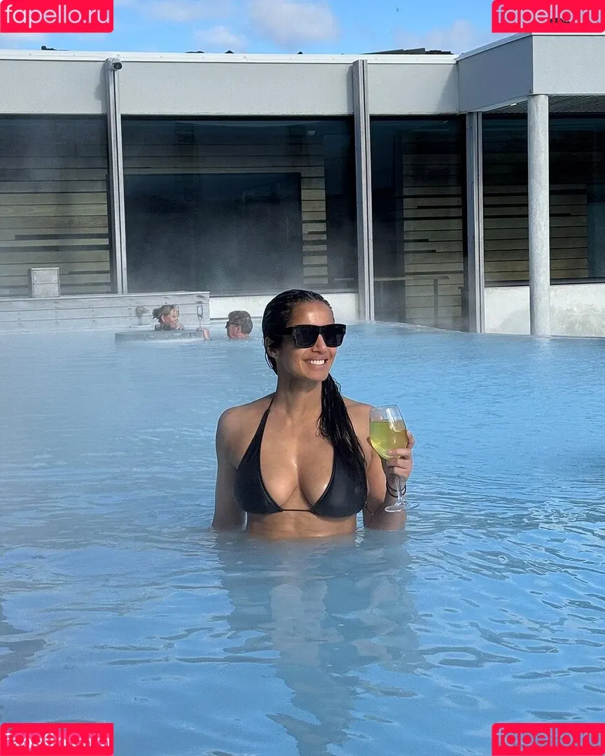 Padma Lakshmi / PadmaLakshmi Onlyfans Photo Gallery 