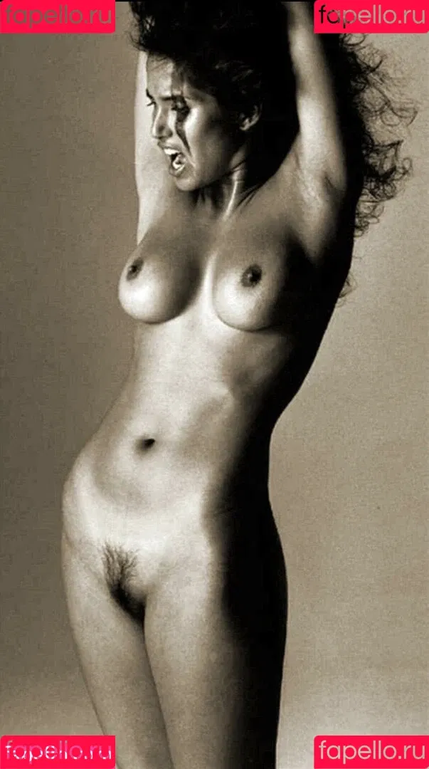 Padma Lakshmi / PadmaLakshmi Onlyfans Photo Gallery 