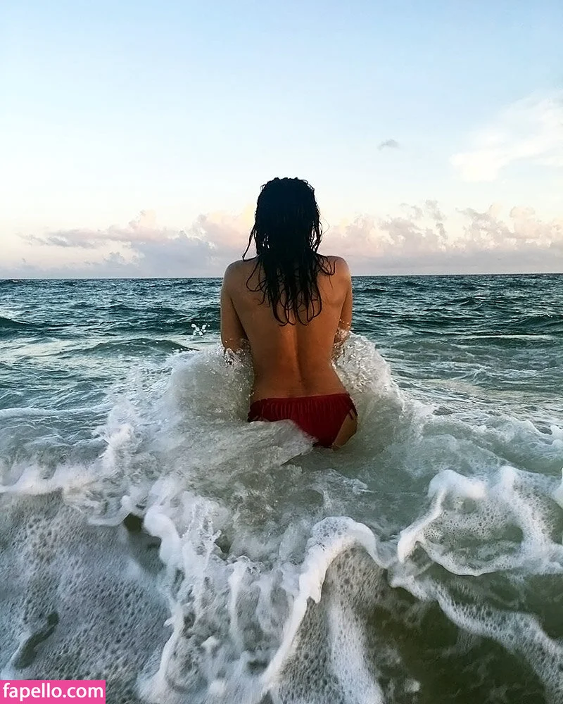 Padma Lakshmi / PadmaLakshmi Onlyfans Photo Gallery 