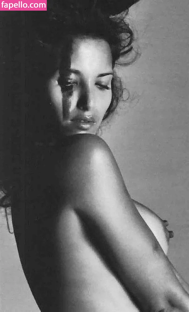 Padma Lakshmi / PadmaLakshmi Onlyfans Photo Gallery 