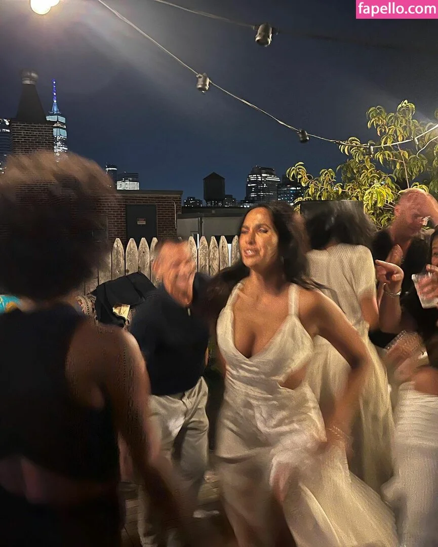 Padma Lakshmi / PadmaLakshmi Onlyfans Photo Gallery 