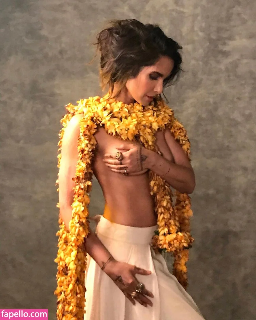 Padma Lakshmi / PadmaLakshmi Onlyfans Photo Gallery 