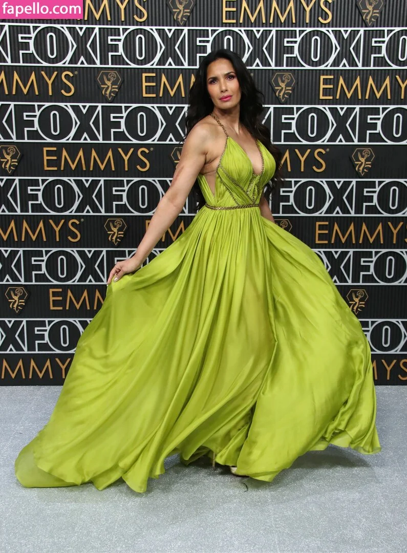 Padma Lakshmi / PadmaLakshmi Onlyfans Photo Gallery 