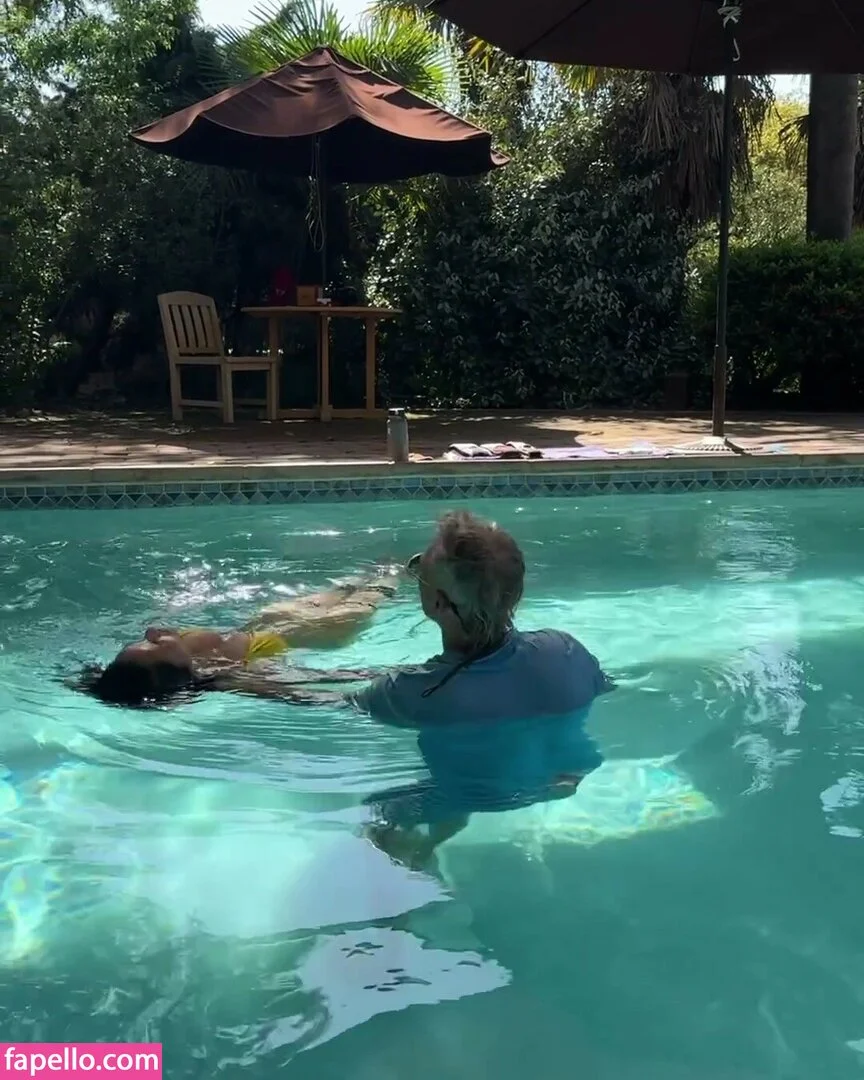 Padma Lakshmi / PadmaLakshmi Onlyfans Photo Gallery 