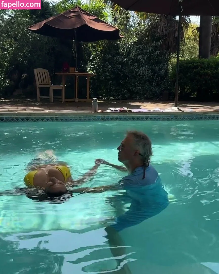 Padma Lakshmi / PadmaLakshmi Onlyfans Photo Gallery 