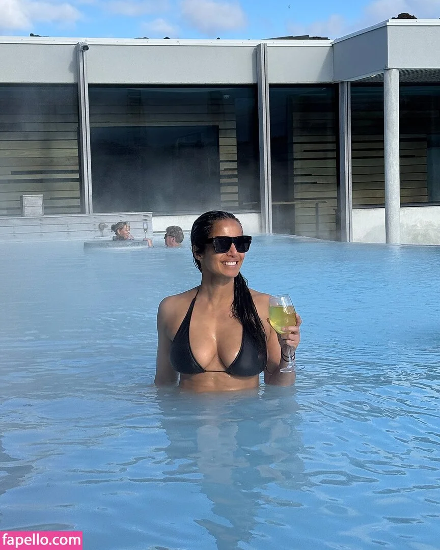 Padma Lakshmi / PadmaLakshmi Onlyfans Photo Gallery 