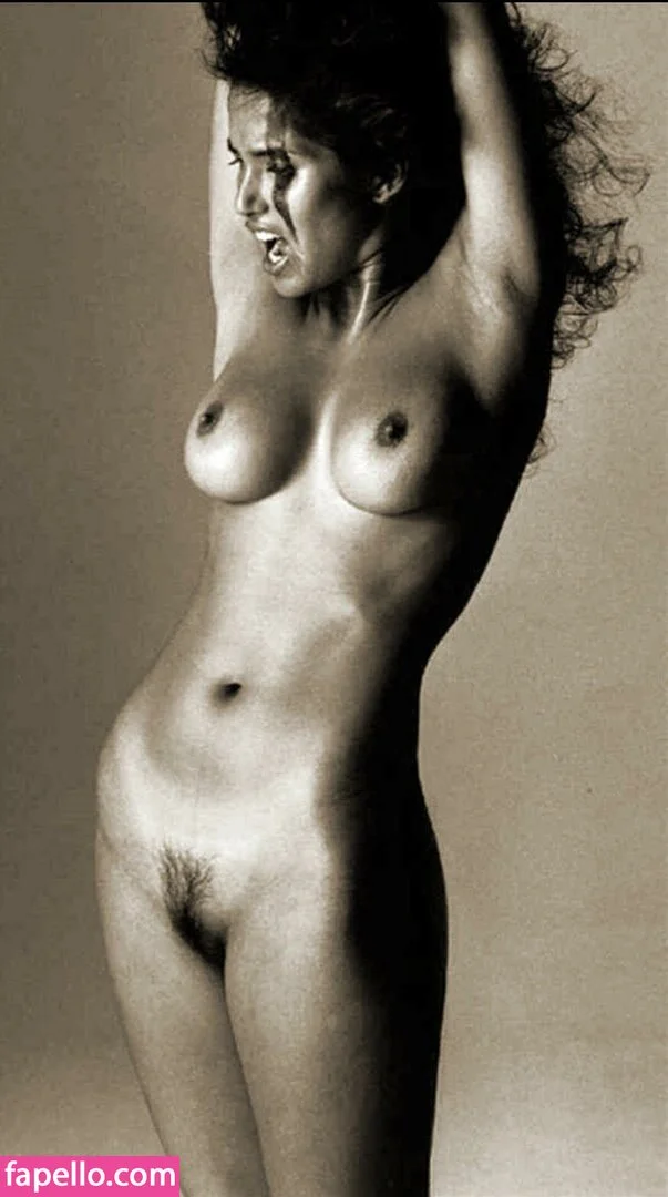 Padma Lakshmi / PadmaLakshmi Onlyfans Photo Gallery 