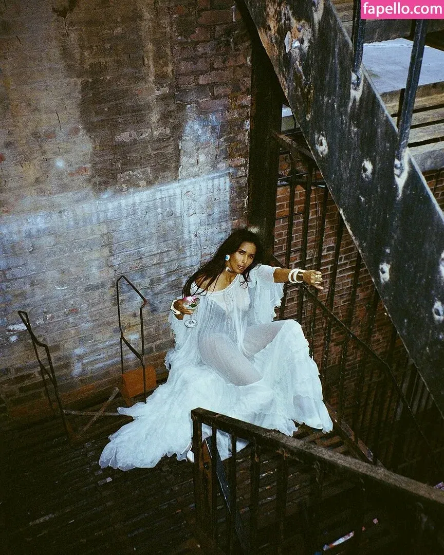 Padma Lakshmi / PadmaLakshmi Onlyfans Photo Gallery 