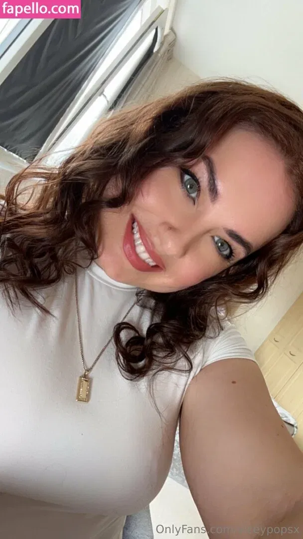 viceypops / viceypopsx Onlyfans Photo Gallery 