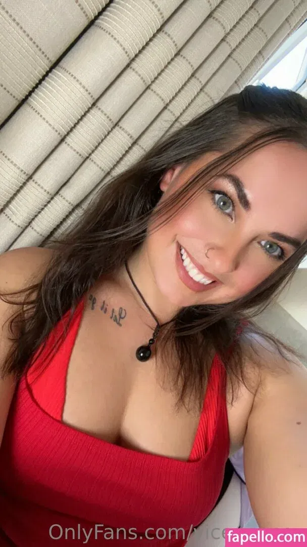 viceypops / viceypopsx Onlyfans Photo Gallery 