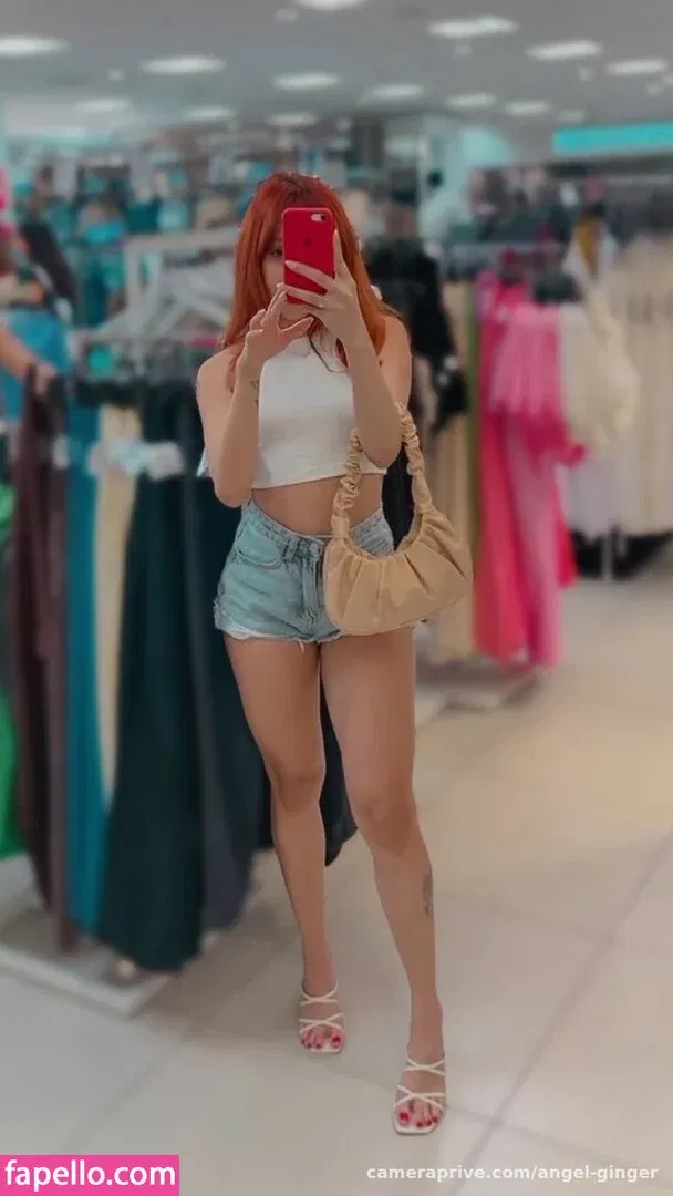 angel.giinger / evi3evil Onlyfans Photo Gallery 