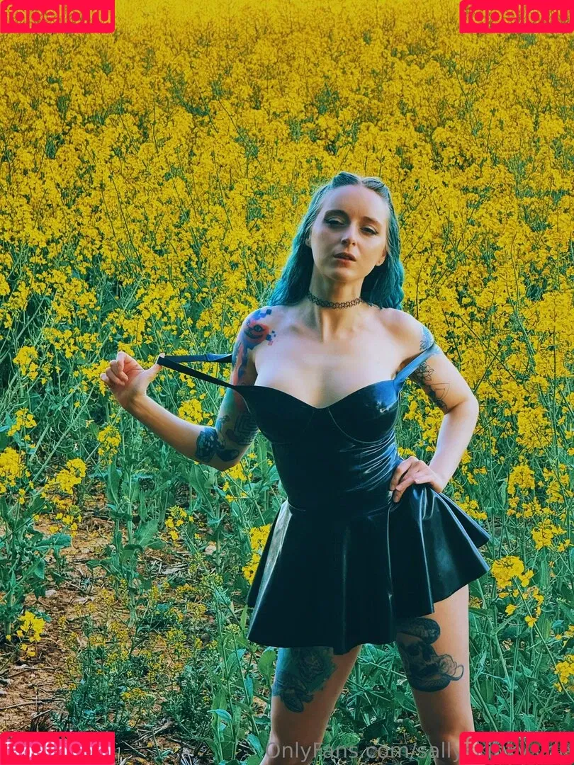 salikinsidek_official / sallyskinkyside Onlyfans Photo Gallery 