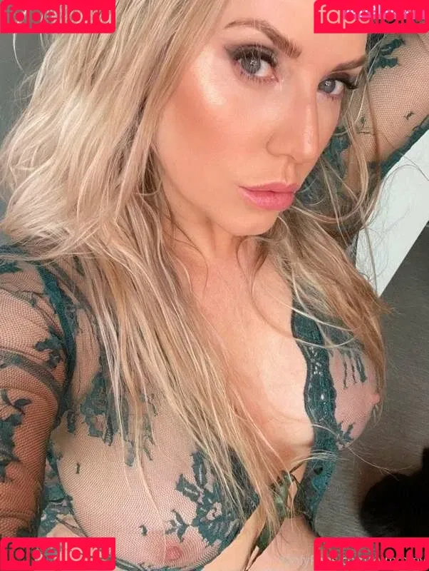 Kymberly / SexyKymberly / kymberlymfc / kymmmy Onlyfans Photo Gallery 