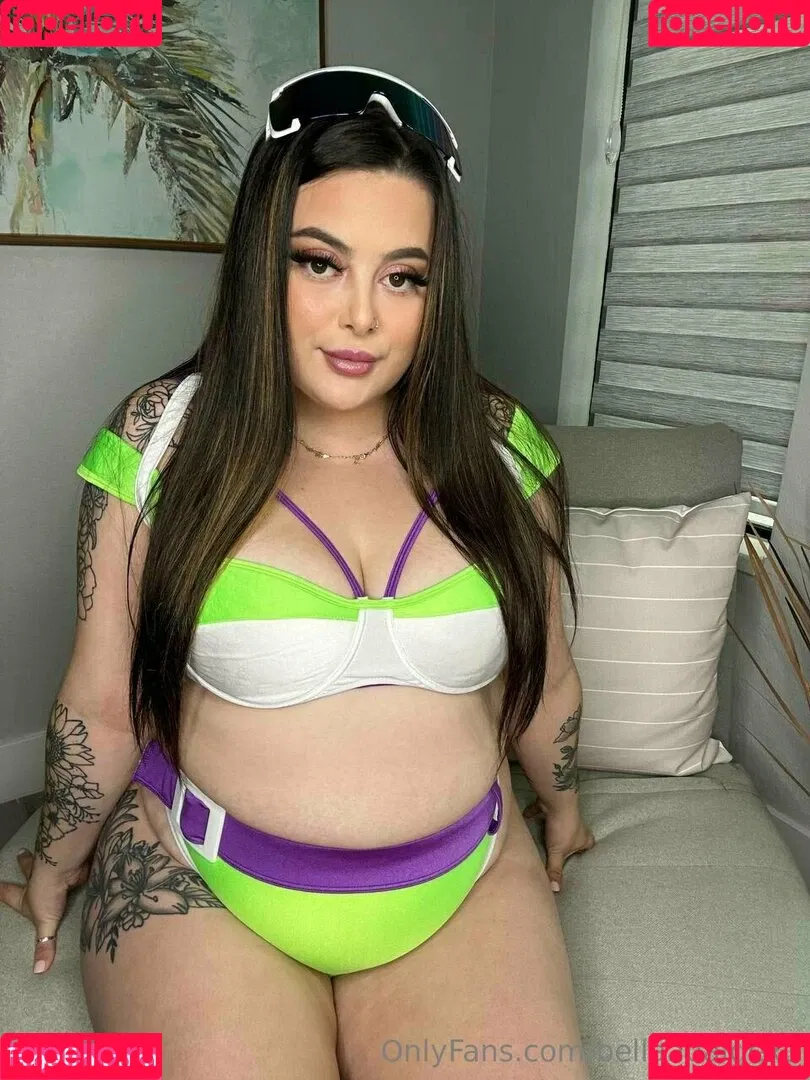 bellaapaigexo / bellapaigexx Onlyfans Photo Gallery 