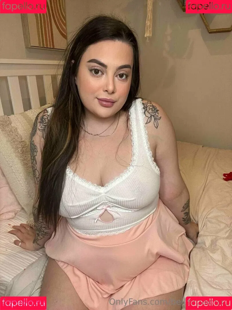 bellaapaigexo / bellapaigexx Onlyfans Photo Gallery 