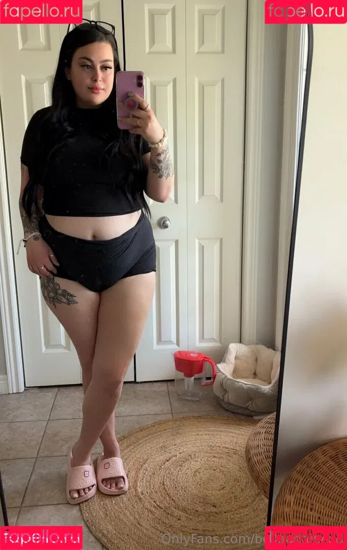 bellaapaigexo / bellapaigexx Onlyfans Photo Gallery 
