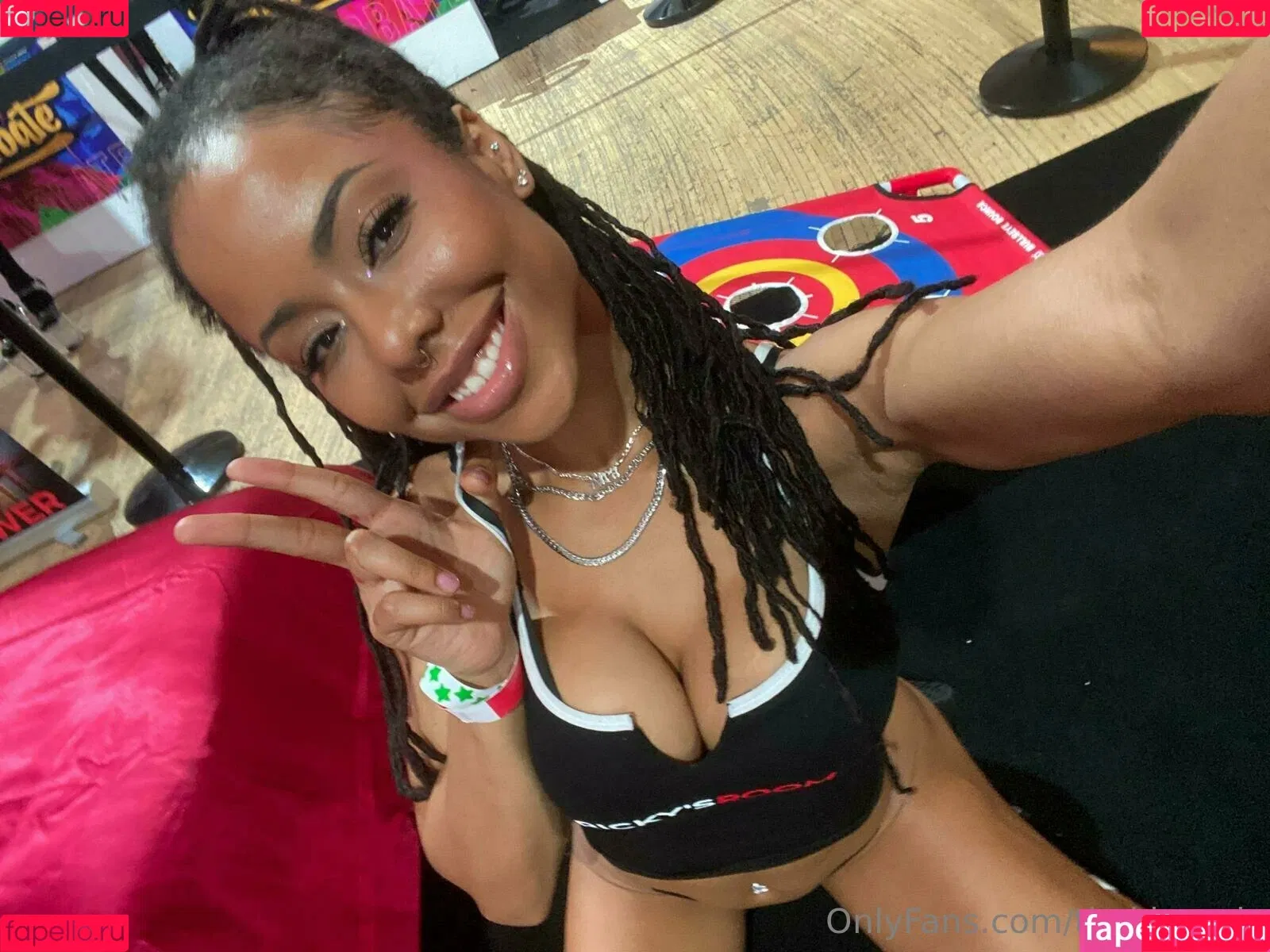 Kira Noir / thekiranoir / thekiranoirgram Onlyfans Photo Gallery 