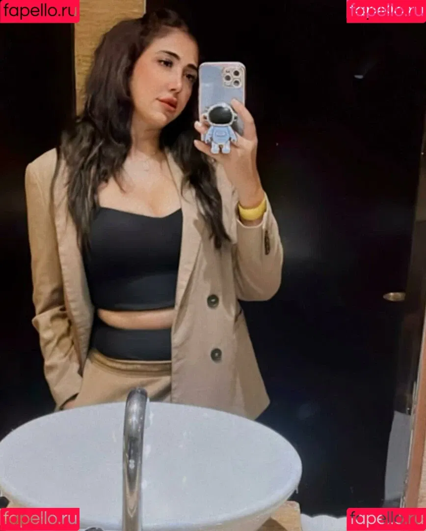 Ruchiraj / roweinawitch / ruchirajofficial Onlyfans Photo Gallery 
