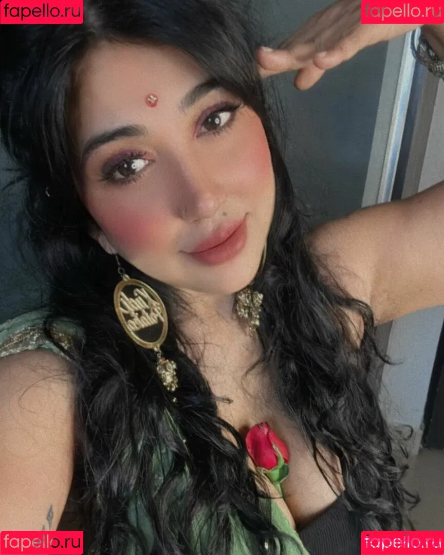 Ruchiraj / roweinawitch / ruchirajofficial Onlyfans Photo Gallery 