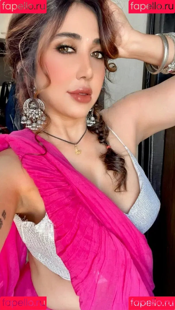 Ruchiraj / roweinawitch / ruchirajofficial Onlyfans Photo Gallery 