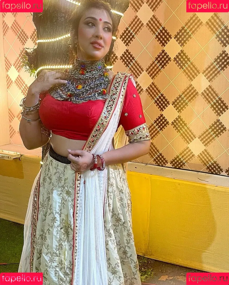 Ruchiraj / roweinawitch / ruchirajofficial Onlyfans Photo Gallery 